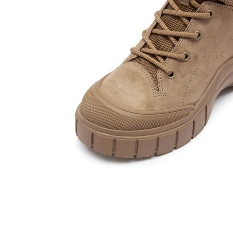 思加图2025冬季新款火星电音工装靴马丁靴短靴厚底时装靴女靴ESE02DD5