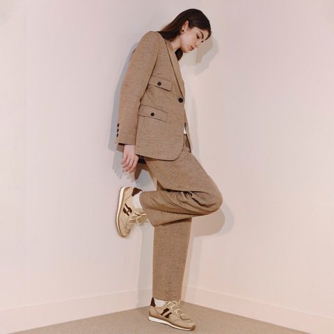 思加图2025秋季新款复古阿甘鞋厚底增高运动休闲鞋女鞋子EHR17CM5