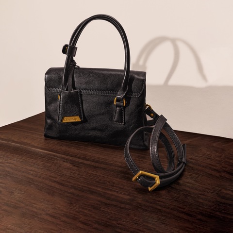 思加图2025冬季新款橙皮书公文包小方包手提包单肩斜挎包X8301DX5