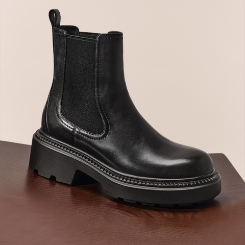 思加图2025冬季新款英伦风切尔西靴短靴厚底增高时装靴女B7313DD5