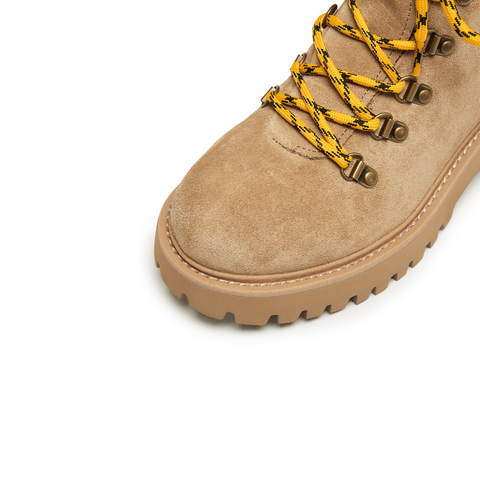 思加图2025冬季新款小黄蜂复古马丁靴工装靴短靴厚底女靴EGB53DD5