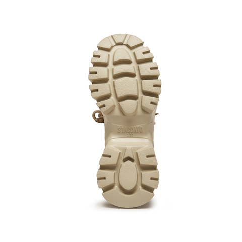 思加图2025冬季新款高岭之歌工装靴运动靴中靴厚底女户外EIX01DZ5