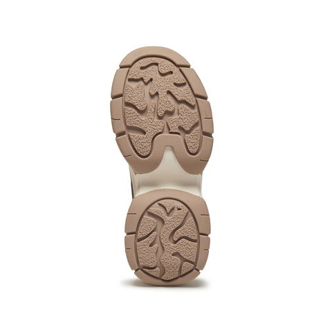 思加图2025冬季新款复古雪地靴保暖短靴厚底增高时装靴女Y9122DD5