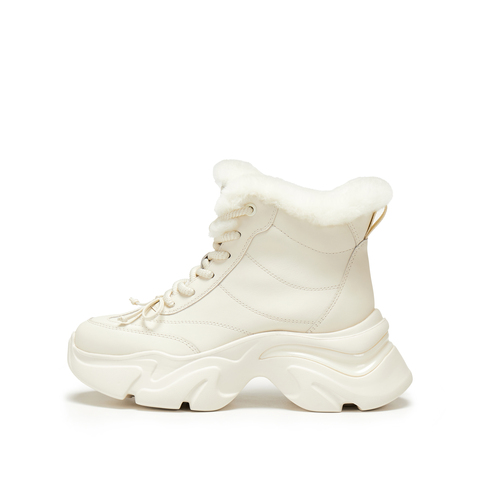 思加图2025冬季新款复古雪地靴保暖短靴厚底增高时装靴女S1851DD5