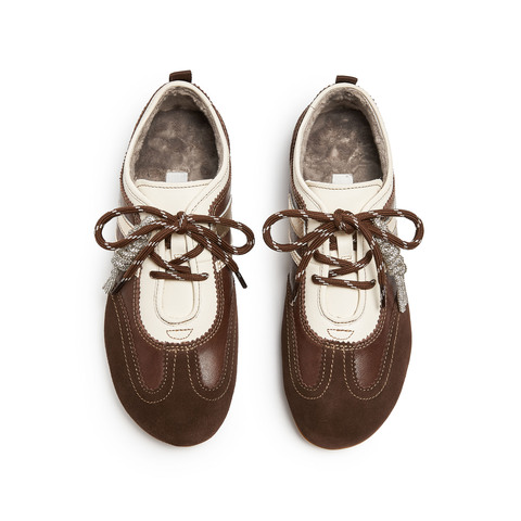 思加图2025秋季新款小琴键德训鞋阿甘鞋平底鞋休闲鞋女鞋EG701CM5