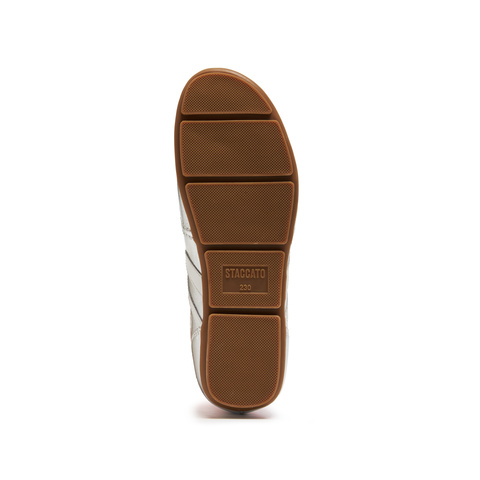 思加图2026春季新款小琴键德训鞋阿甘鞋平底鞋休闲鞋女鞋EG701AM6