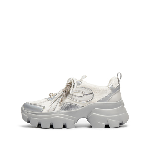 思加图2026春季新款百搭老爹鞋小白鞋厚底运动休闲鞋女鞋ECE14AM6