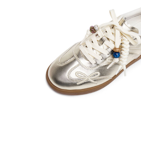 思加图2026春季新款蝴蝶音符德训鞋阿甘鞋休闲鞋平底鞋女EE933AM6