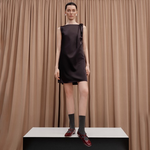 思加图2026春季新款爱丽丝玛丽珍鞋平底鞋法式单鞋女小皮鞋R0522AQ6