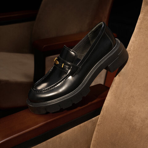 思加图2026春季新款秋叶伯爵乐福鞋厚底增高一脚蹬女单鞋EGB27AA6