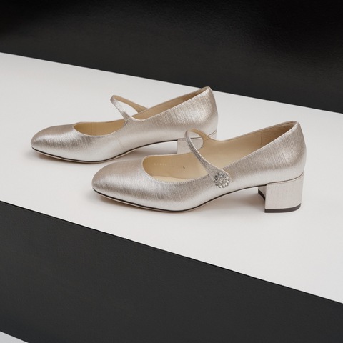 思加图2026春季新款玛丽法式玛丽珍鞋粗跟鞋单鞋女小皮鞋EGR01AQ6