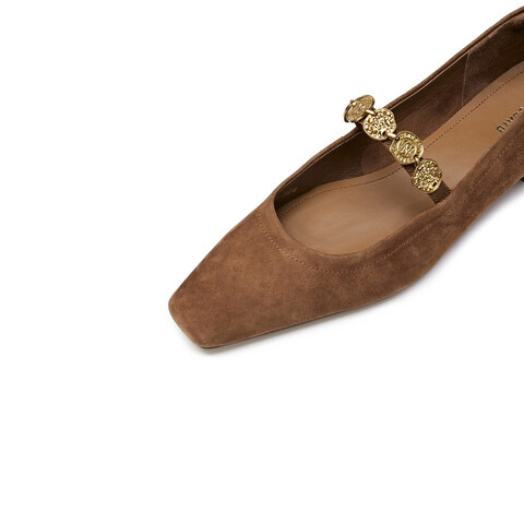 思加图2026春季新款多宝鞋玛丽珍鞋平底鞋浅口鞋法式女单鞋EWV03AQ6