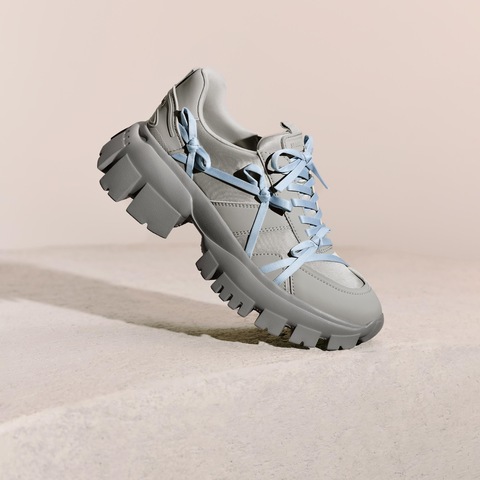 思加图2026春季新款蝴蝶甜心老爹鞋厚底增高运动休闲鞋女ECE90AM6