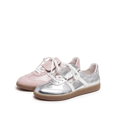 思加图2026春季新款小音符德训鞋阿甘鞋运动休闲鞋板鞋女鞋EE925AM6