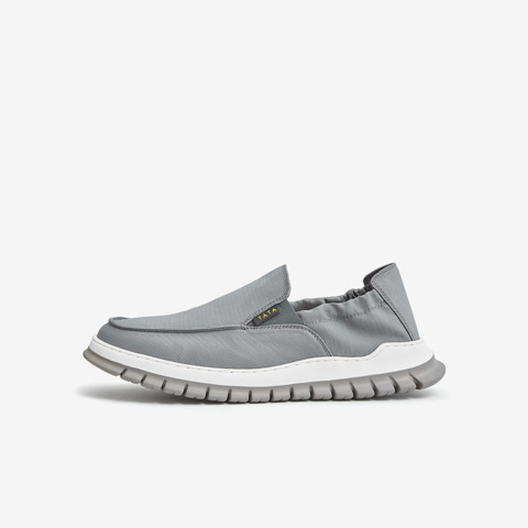 Tata/他她2022夏商场同款时尚百搭休闲懒人鞋新款VRH01BM2