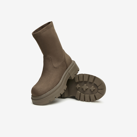 Tata/他她2023冬时尚大方潮流百搭厚底圆头弹力靴女新款WD801DZ3