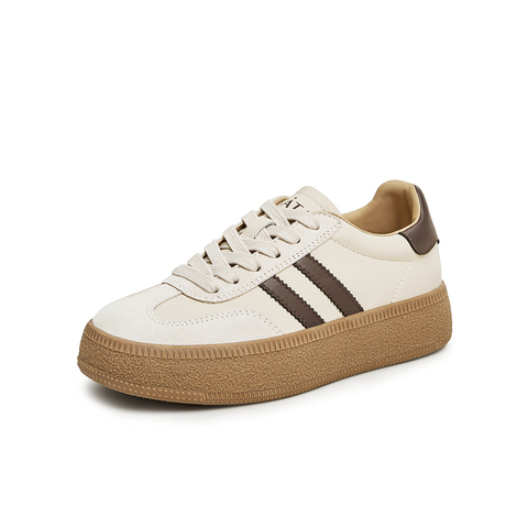 TATA/他她2023春时尚休闲德训鞋女新款WB401CM3