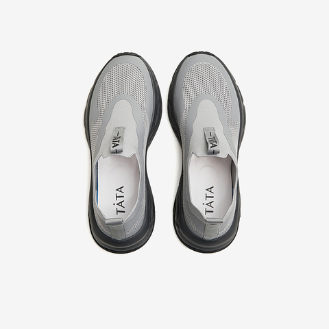 Tata/他她2024夏商场同款时尚舒适百搭男士运动鞋新款TEH01BM4