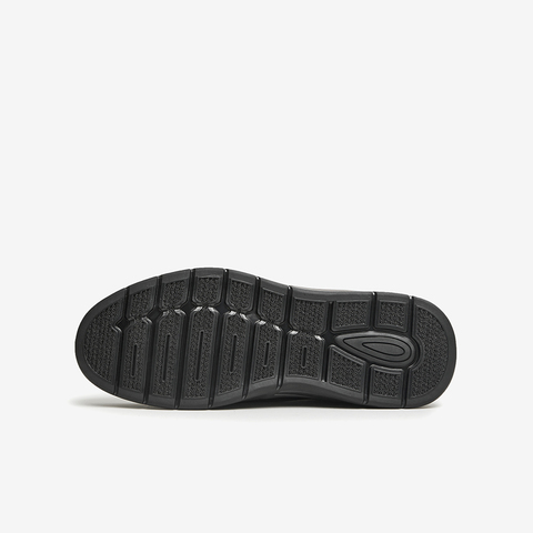 TATA/他她2024春商场同款时尚百搭圆头休闲皮鞋男鞋新款OBW01AM4