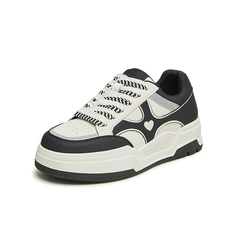 TATA/他她2024春商场同款运动潮流时尚厚底女板鞋新款WJ801AM4