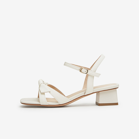 Tata/他她2024夏商场同款气质白月光一字带凉鞋女新款7ZO05BL4
