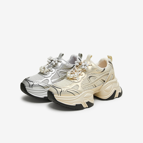 Tata/他她2024秋商场同款时尚休闲女老爹鞋新款CBV01CM4