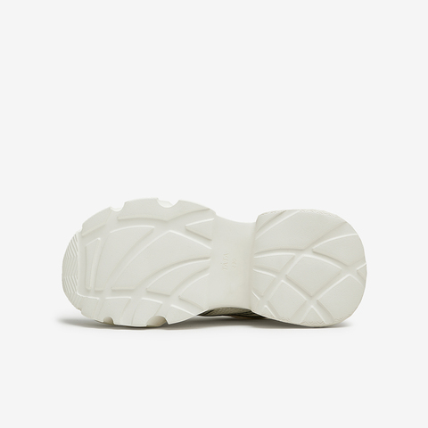 Tata/他她2024秋商场同款时尚休闲女老爹鞋新款CAN01CM4