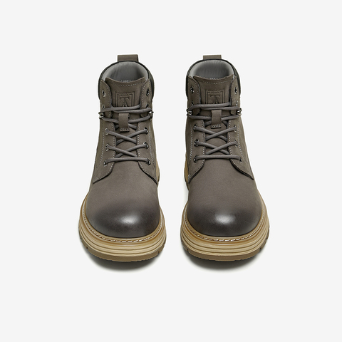 TATA/他她2024冬时尚休闲马丁靴男新款VKJ01DD4