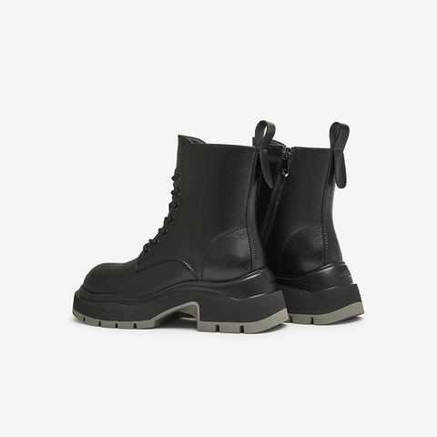 TATA/他她2024冬商场同款时尚休闲马丁靴女新款WJZ04DD4