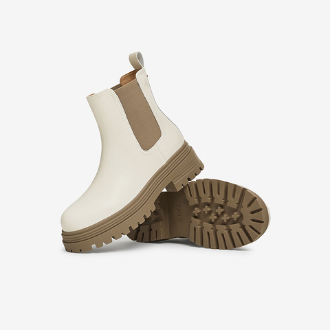 TATA/他她2024冬时尚休闲切尔西靴女新款7D241DD4