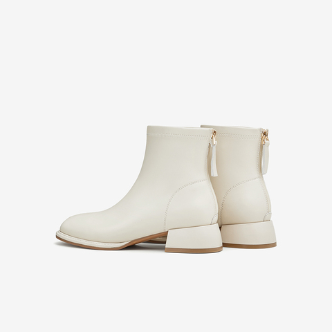 TATA/他她2024冬商场同款时尚休闲时装短靴女新款XJE01DD4