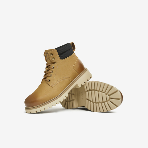 TATA/他她2024冬商场同款时尚休闲马丁靴男新款28953DD4