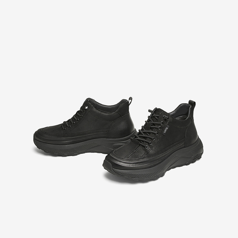 TATA/他她2024冬商场同款时尚休闲运动鞋男新款VLH01DD4