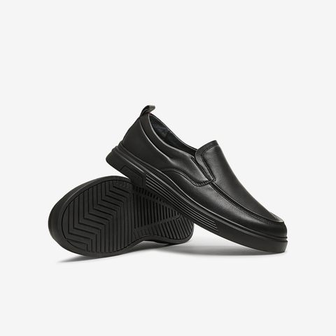 Tata/他她2024冬经典纯色百搭男皮鞋新款VVK02DM4