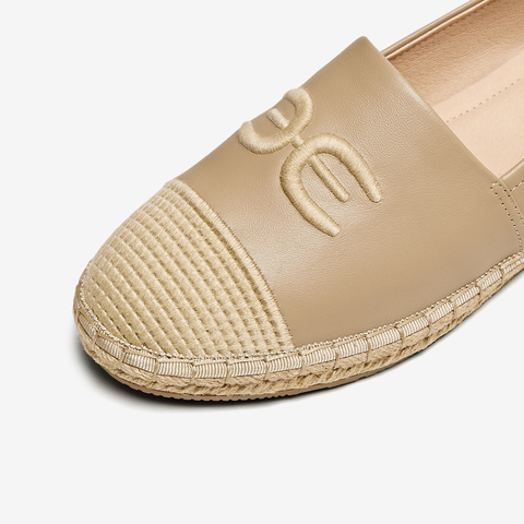 TATA/他她2024夏时尚简约休闲风平跟圆头女鞋单鞋DWCL1BA4