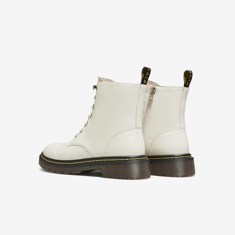 TATA/他她2024冬百搭时尚简约女马丁靴新款WUY02DZ4