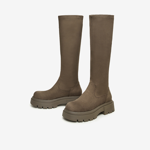 Tata/他她2024冬纯色潮流弹力靴时装靴女新款WD802DG4