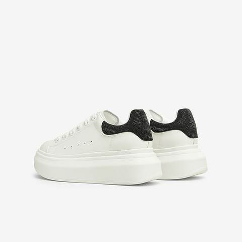 TATA/他她2025春商场同款时尚休闲板鞋女新款WU503AM5