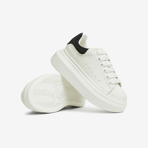 TATA/他她2025春商场同款时尚休闲板鞋女新款WU503AM5