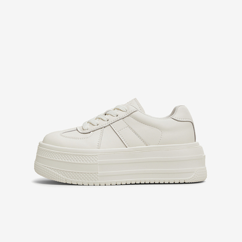 TATA/他她2025春时尚休闲德训鞋女新款CCW02AM5