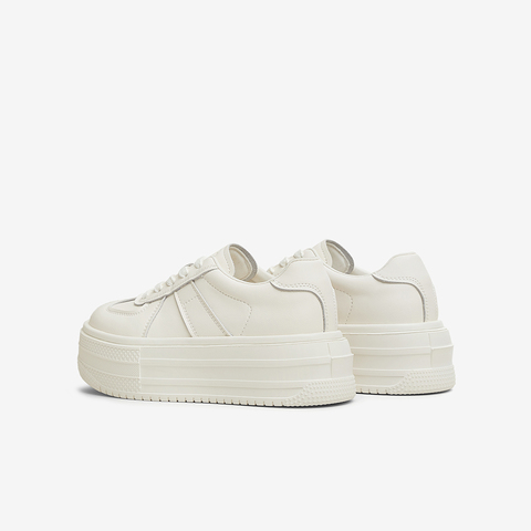 TATA/他她2025春时尚休闲德训鞋女新款CCW02AM5