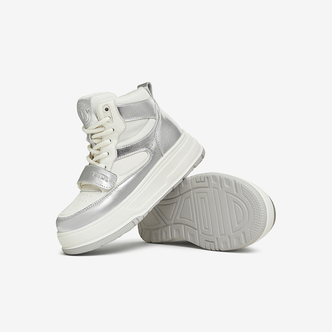 TATA/他她2025春商场同款运动休闲厚底女板鞋新款CZ901AD5