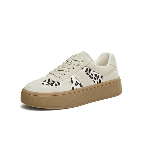 TATA/他她2025春时尚休闲德训鞋女新款GLC01AM5