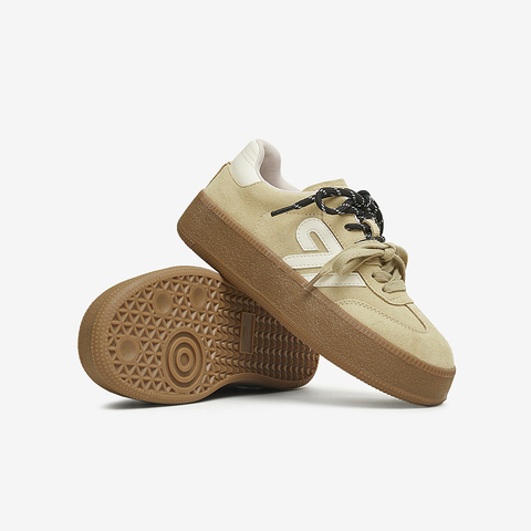 TATA/他她2025春时尚休闲德训鞋女新款GLD02AM5