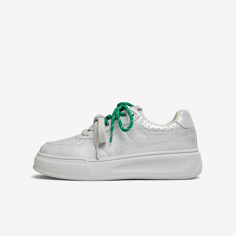 TATA/他她2025春时尚休闲板鞋女新款CZN01AM5