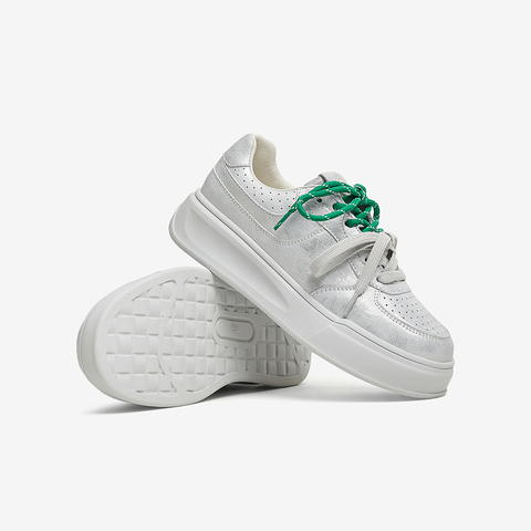 TATA/他她2025春时尚休闲板鞋女新款CZN01AM5