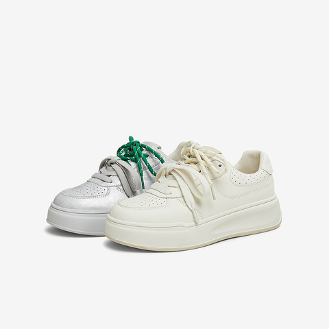 TATA/他她2025春时尚休闲板鞋女新款CZN01AM5