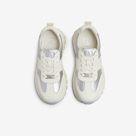 TATA/他她2025春商场同款时尚休闲阿甘鞋女新款CYK01AM5