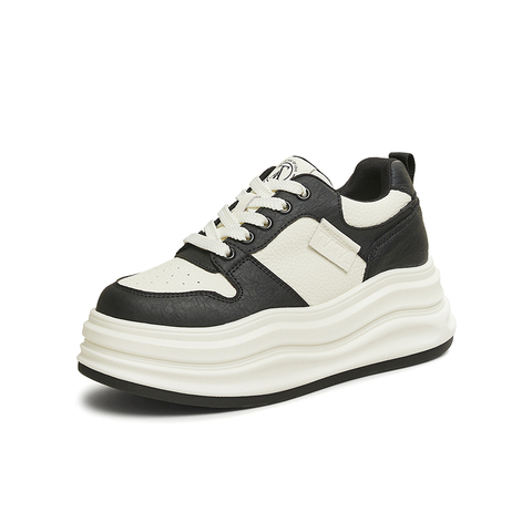 TATA/他她2025春商场同款时尚休闲板鞋女新款JNF01AM5