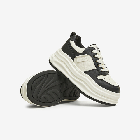 TATA/他她2025春商场同款时尚休闲板鞋女新款JNF01AM5